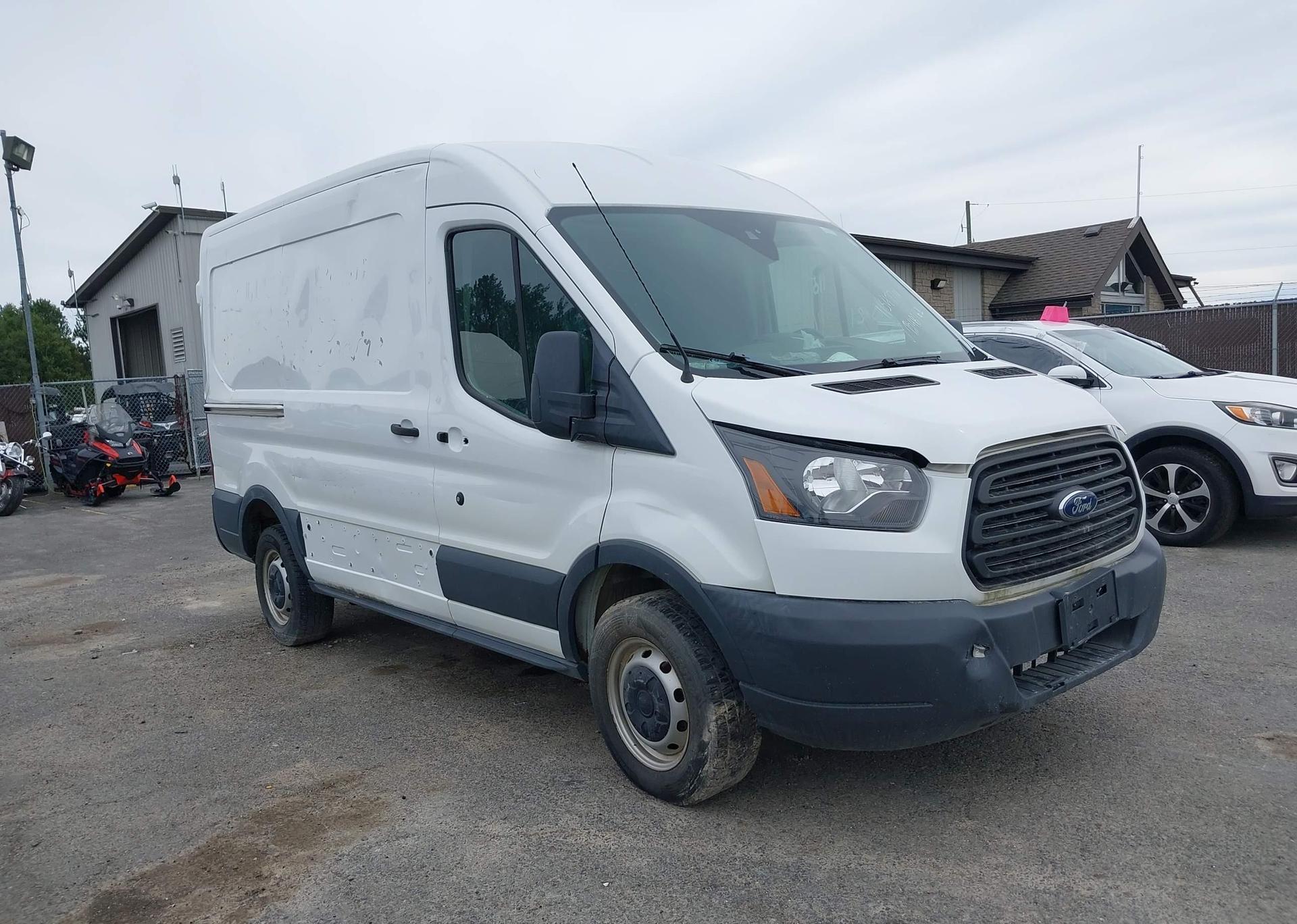 2018 FORD transit t-250