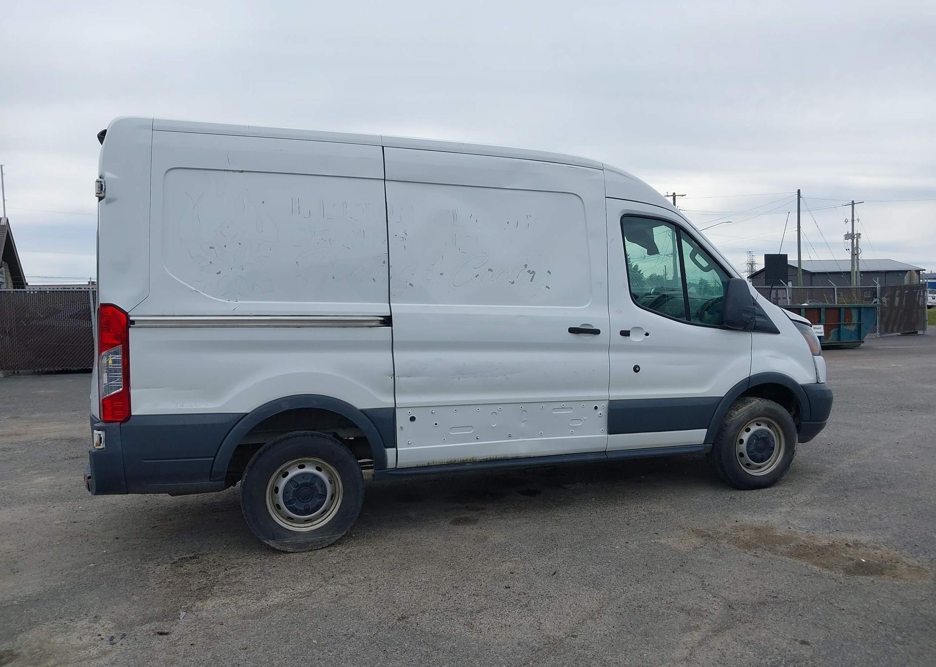 2018 FORD transit t-250