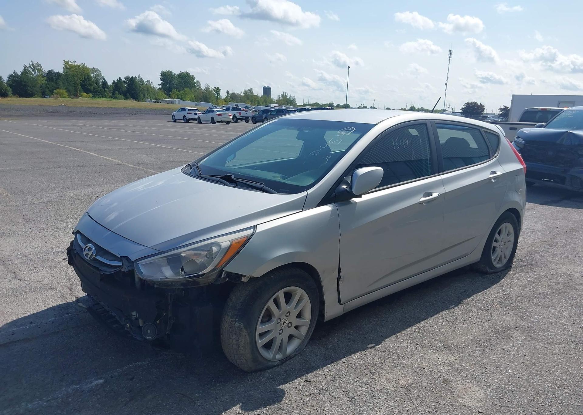2016 HYUNDAI ACCENT SE