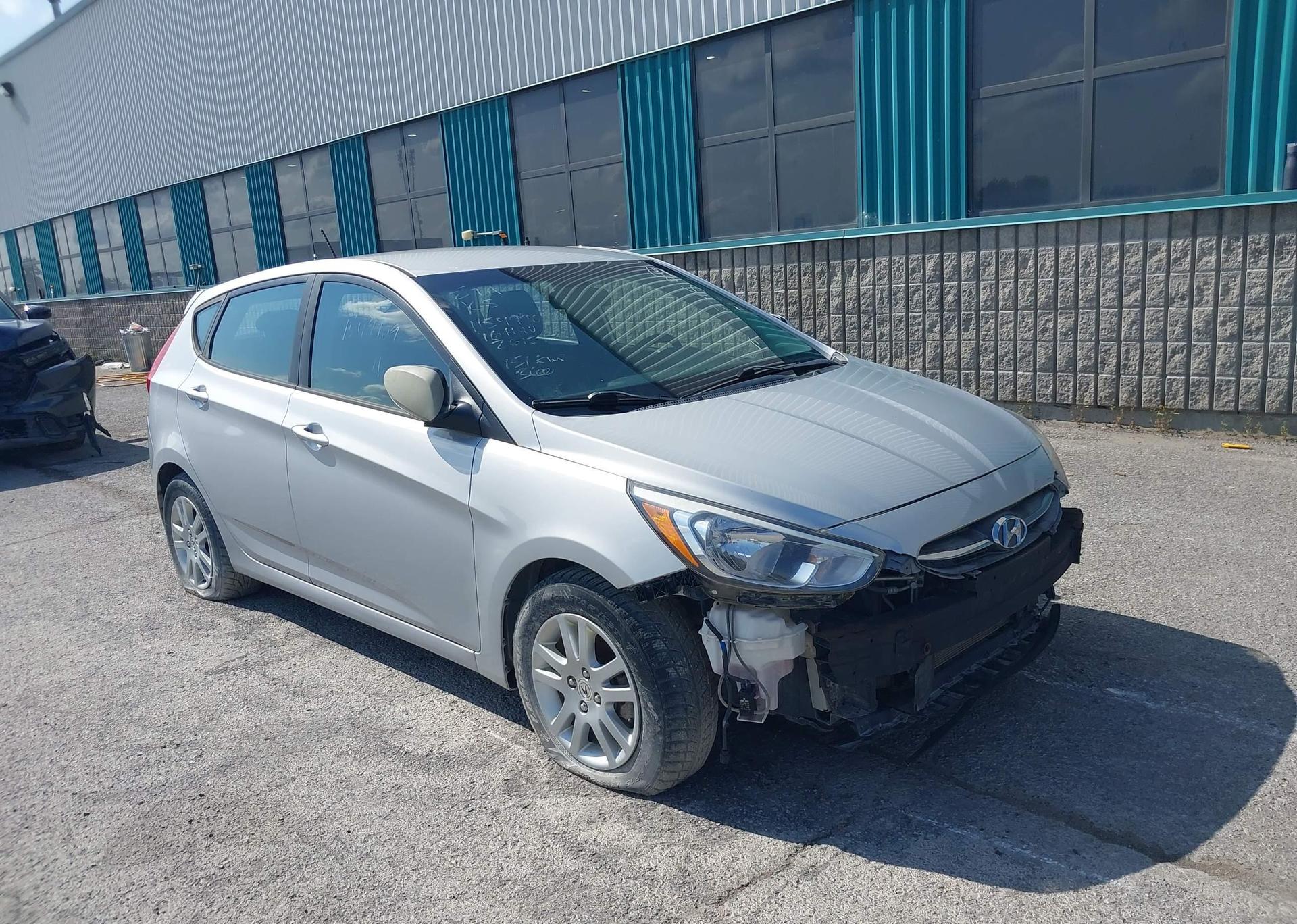 2016 HYUNDAI ACCENT SE