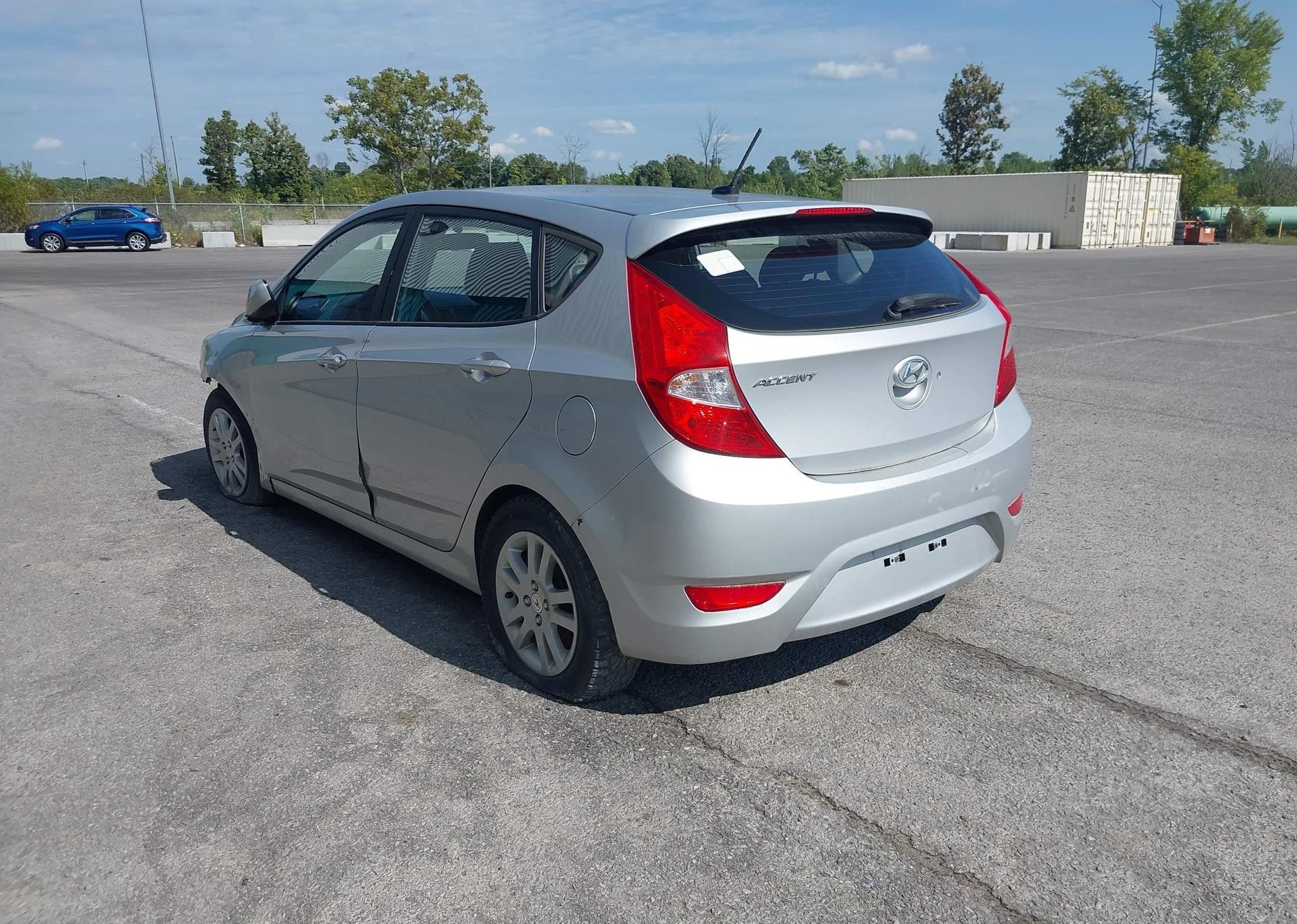 2016 HYUNDAI ACCENT SE