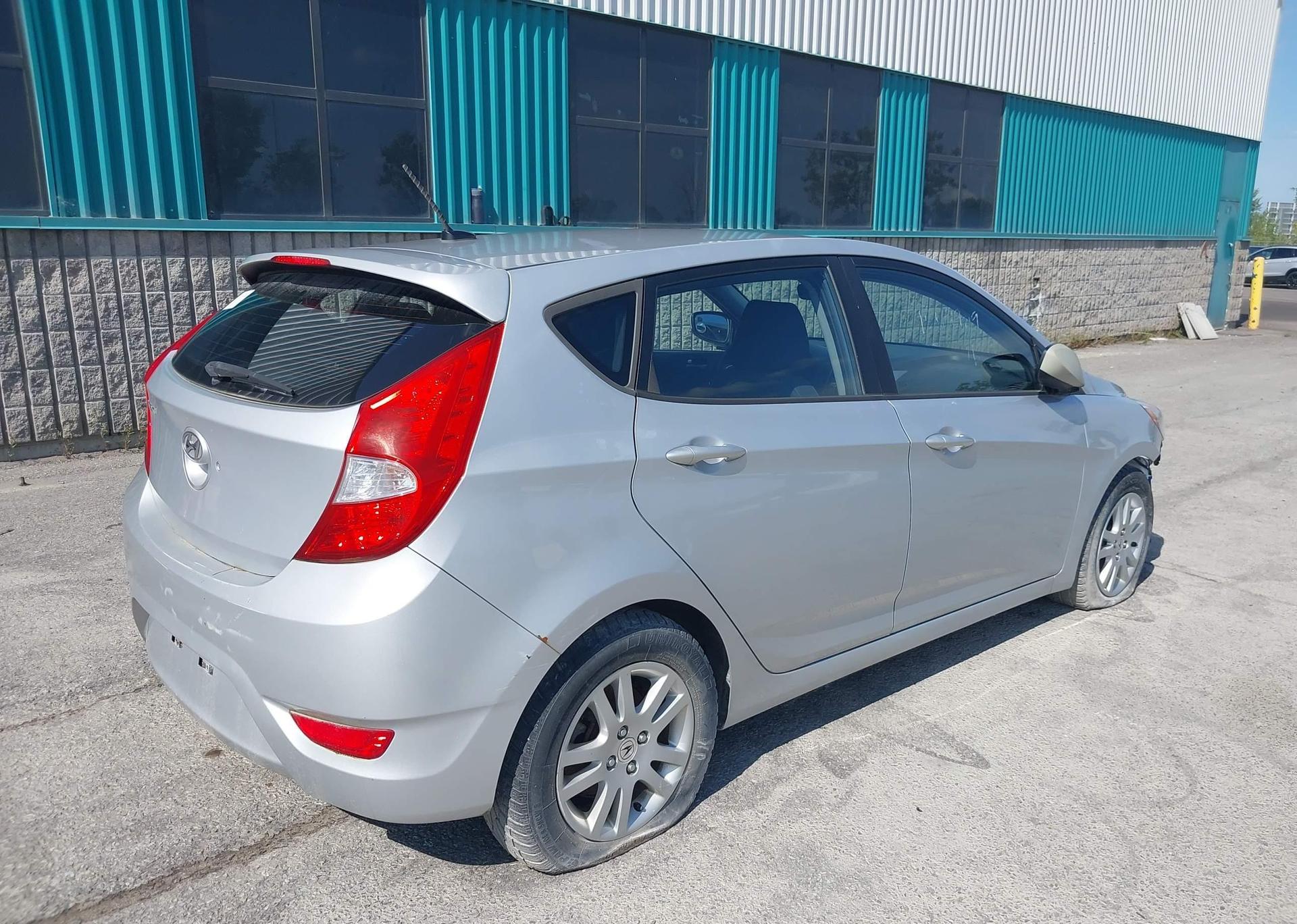 2016 HYUNDAI ACCENT SE