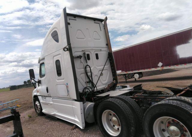 2017 FREIGHTLINER CASCADIA 125