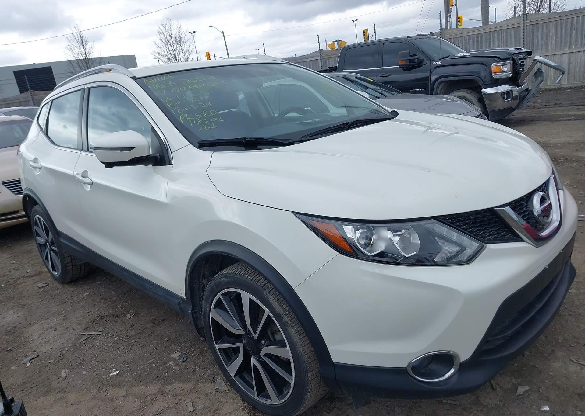 2017 NISSAN QUASHQAI