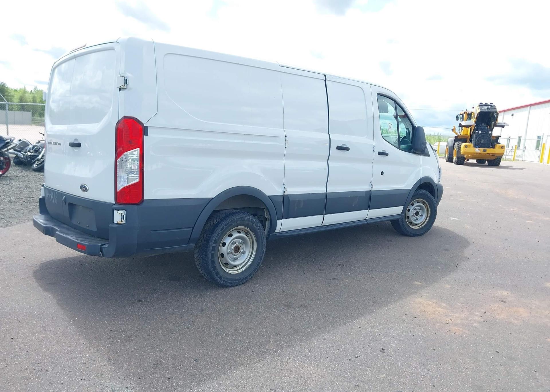 2018 FORD TRANSIT T-150