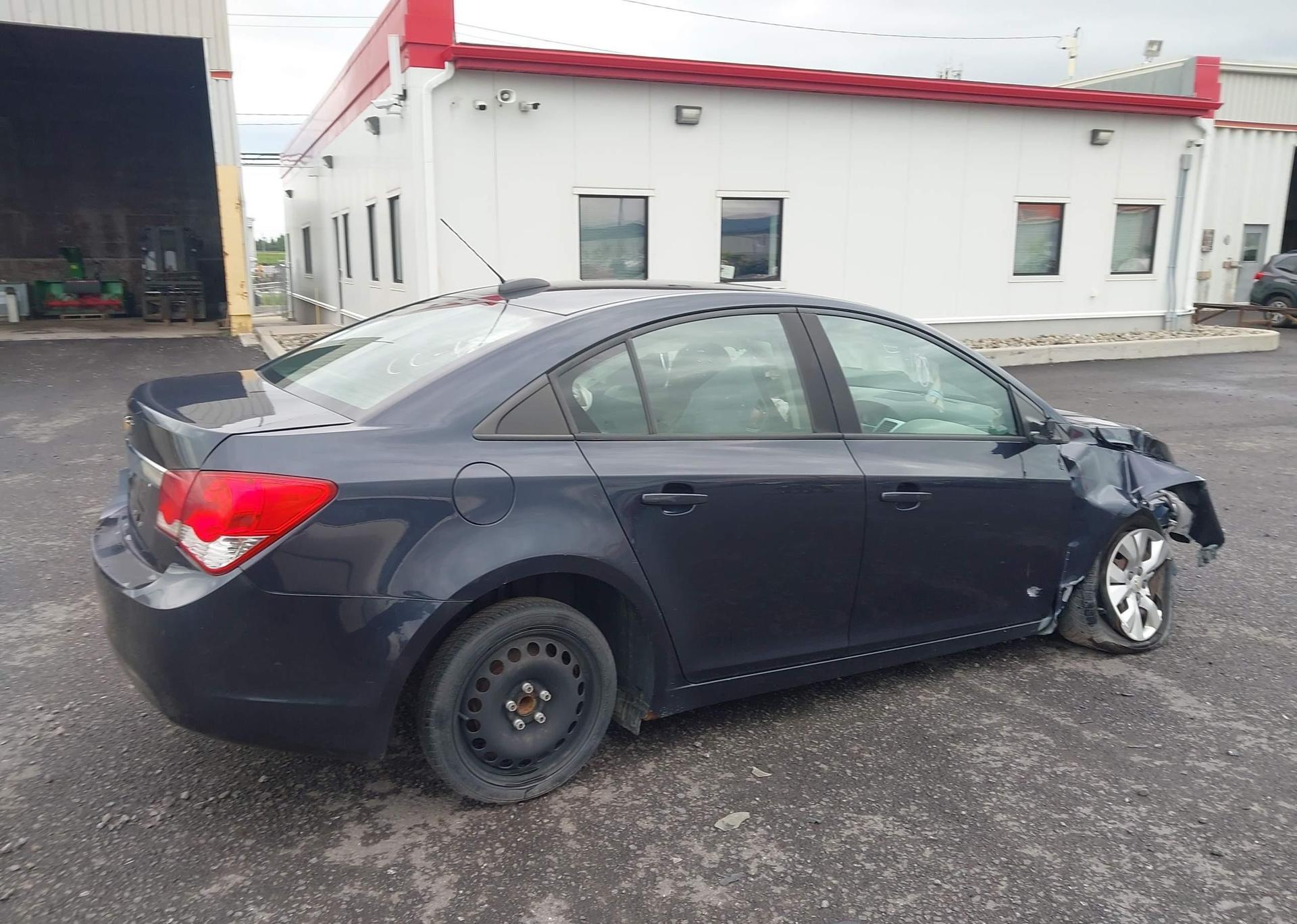 2015 CHEVROLET CRUZE LS