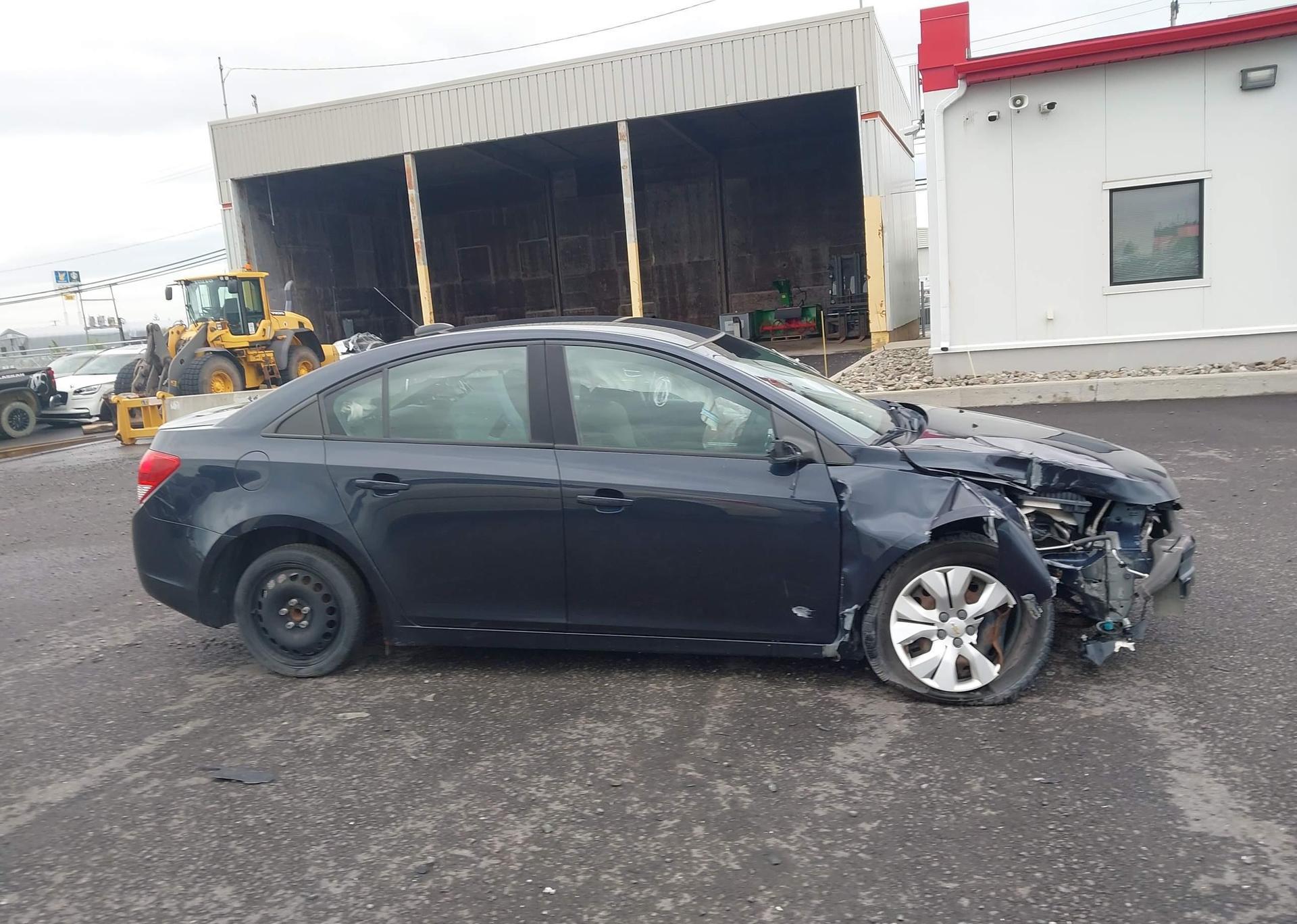 2015 CHEVROLET CRUZE LS