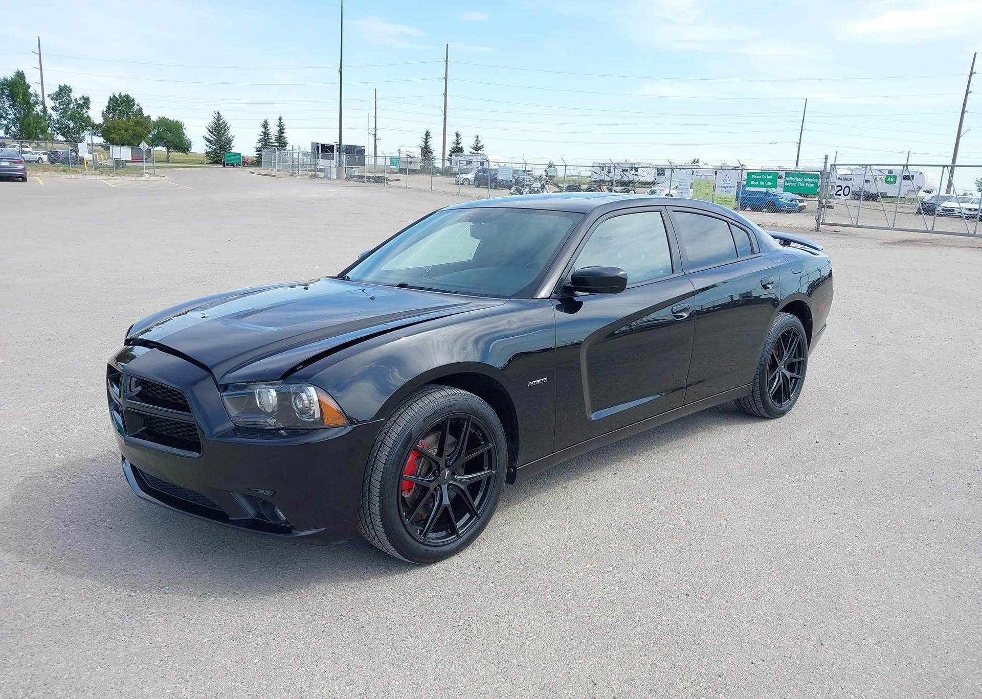 2014 DODGE CHARGER R