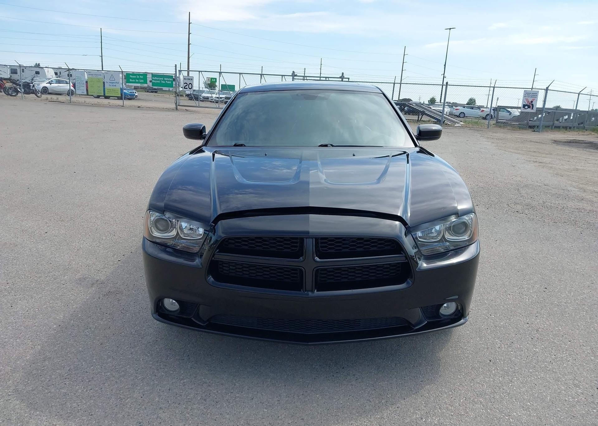 2014 DODGE CHARGER R