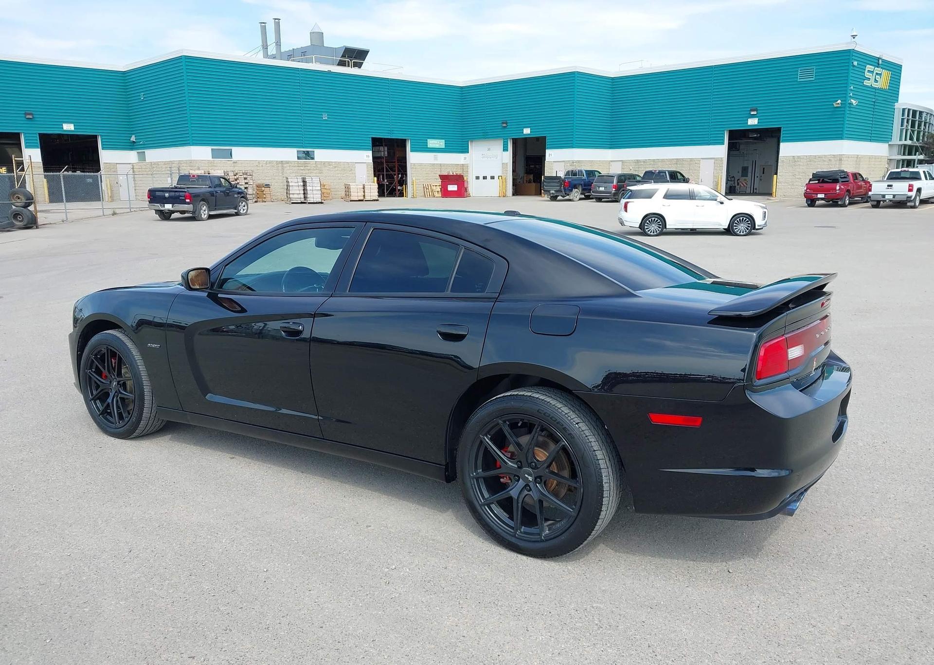 2014 DODGE CHARGER R