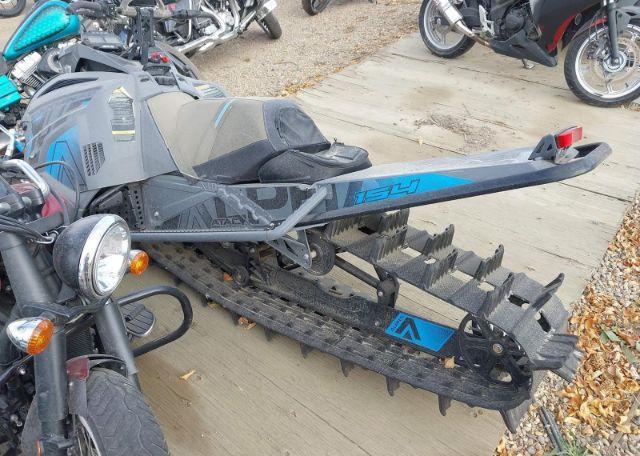 2022 ARCTIC CAT snowmobile