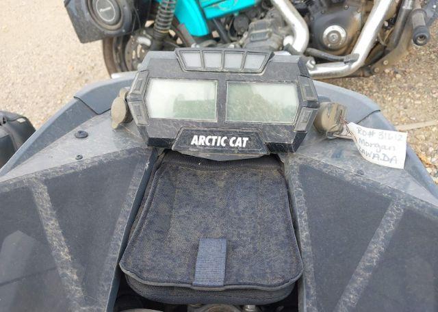 2022 ARCTIC CAT snowmobile