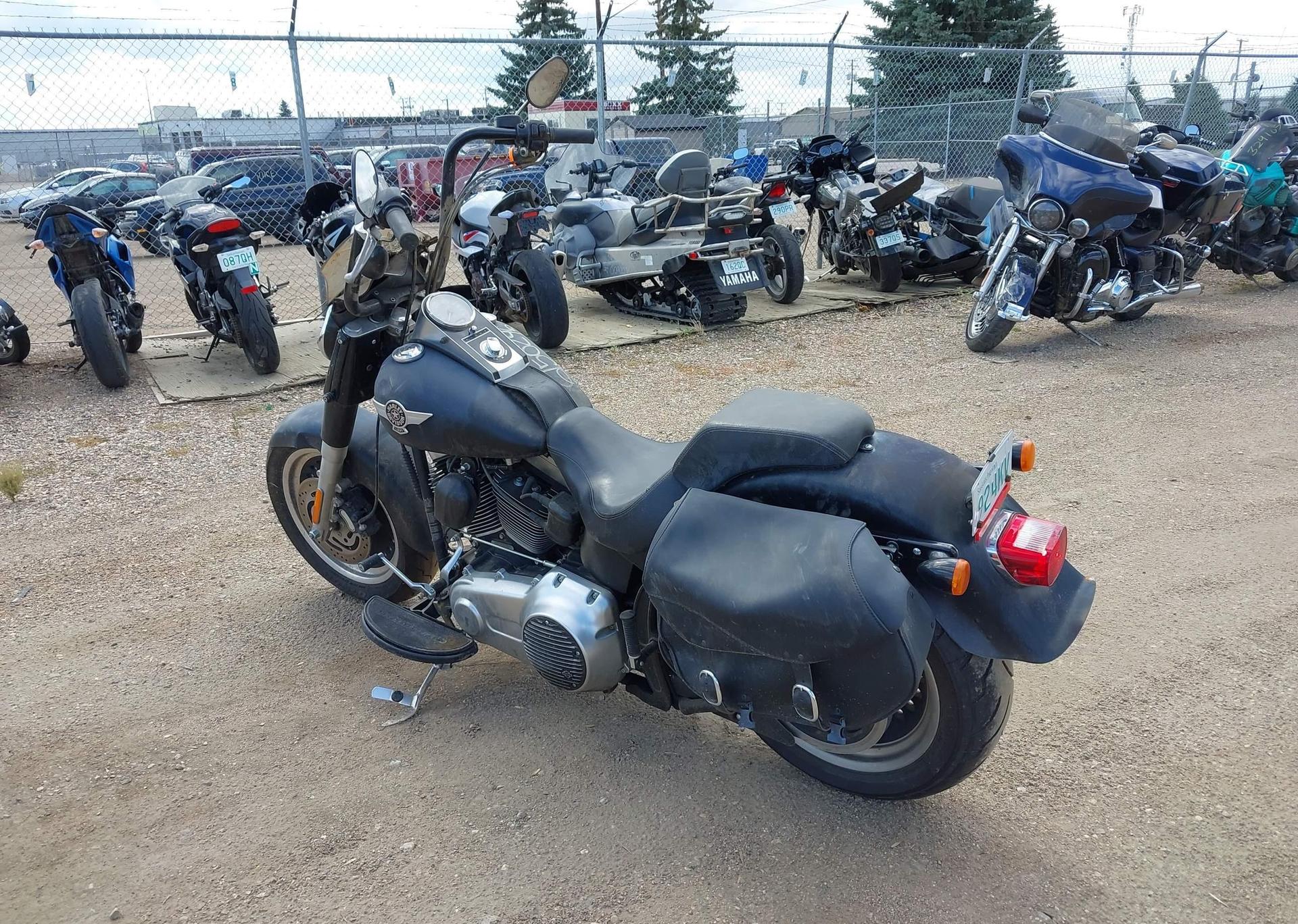 2010 HARLEY-DAVIDSON FLSTFB