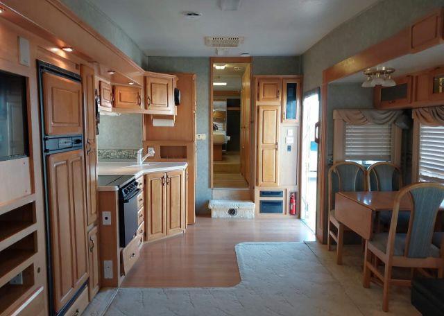 2003 JAYCO Designer 3610RLTS