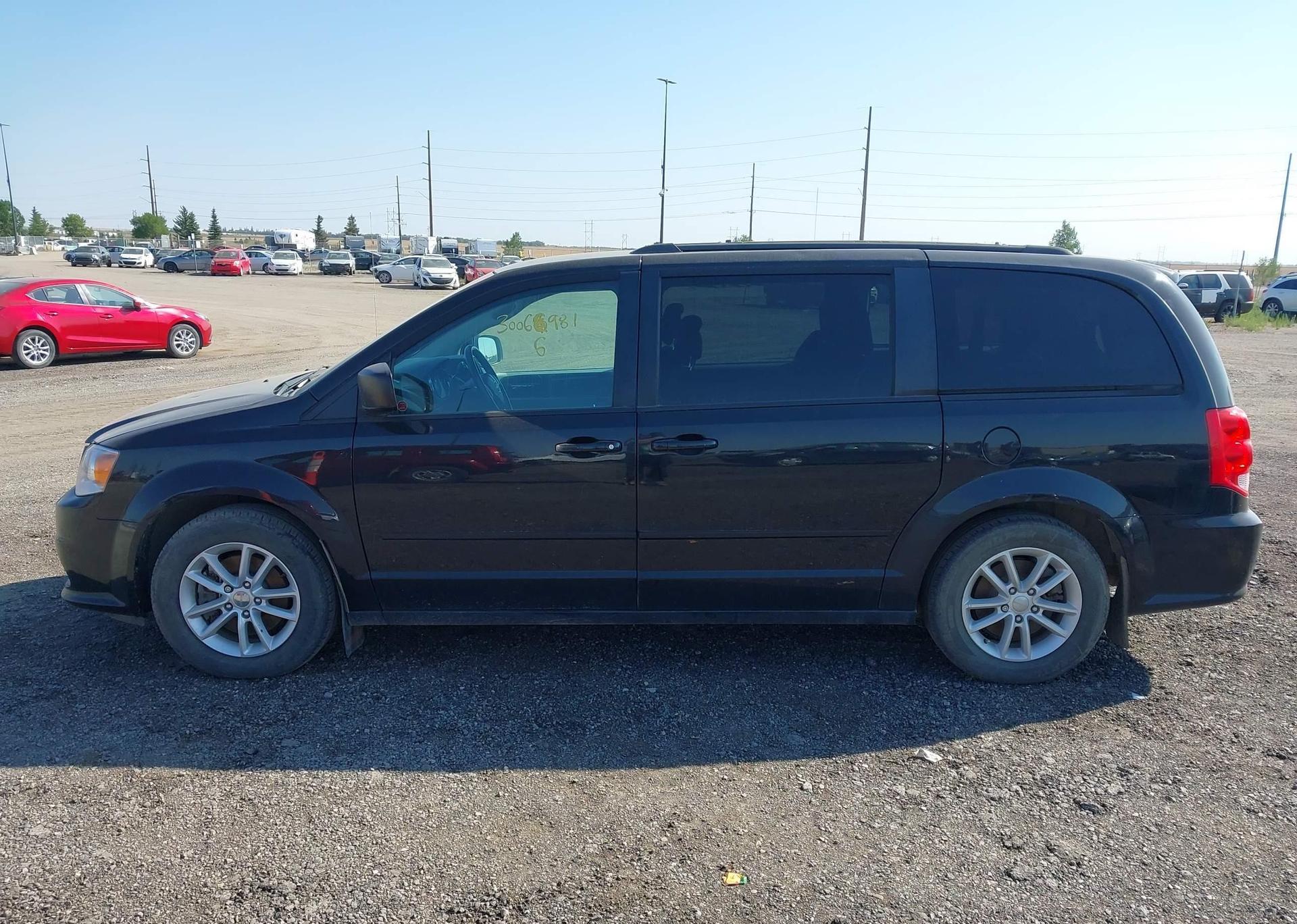 2016 DODGE GRAND CARAVAN SE