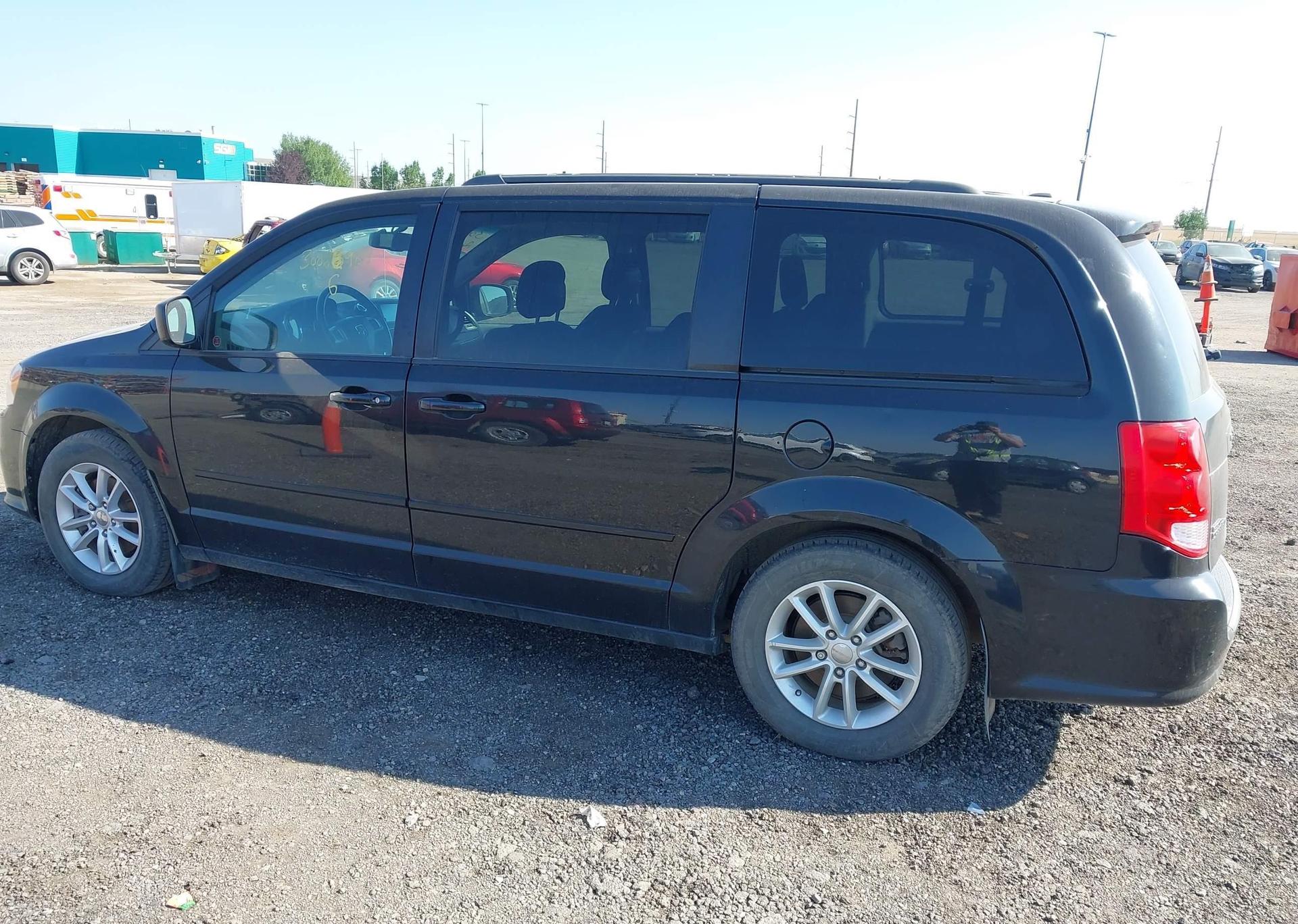 2016 DODGE GRAND CARAVAN SE