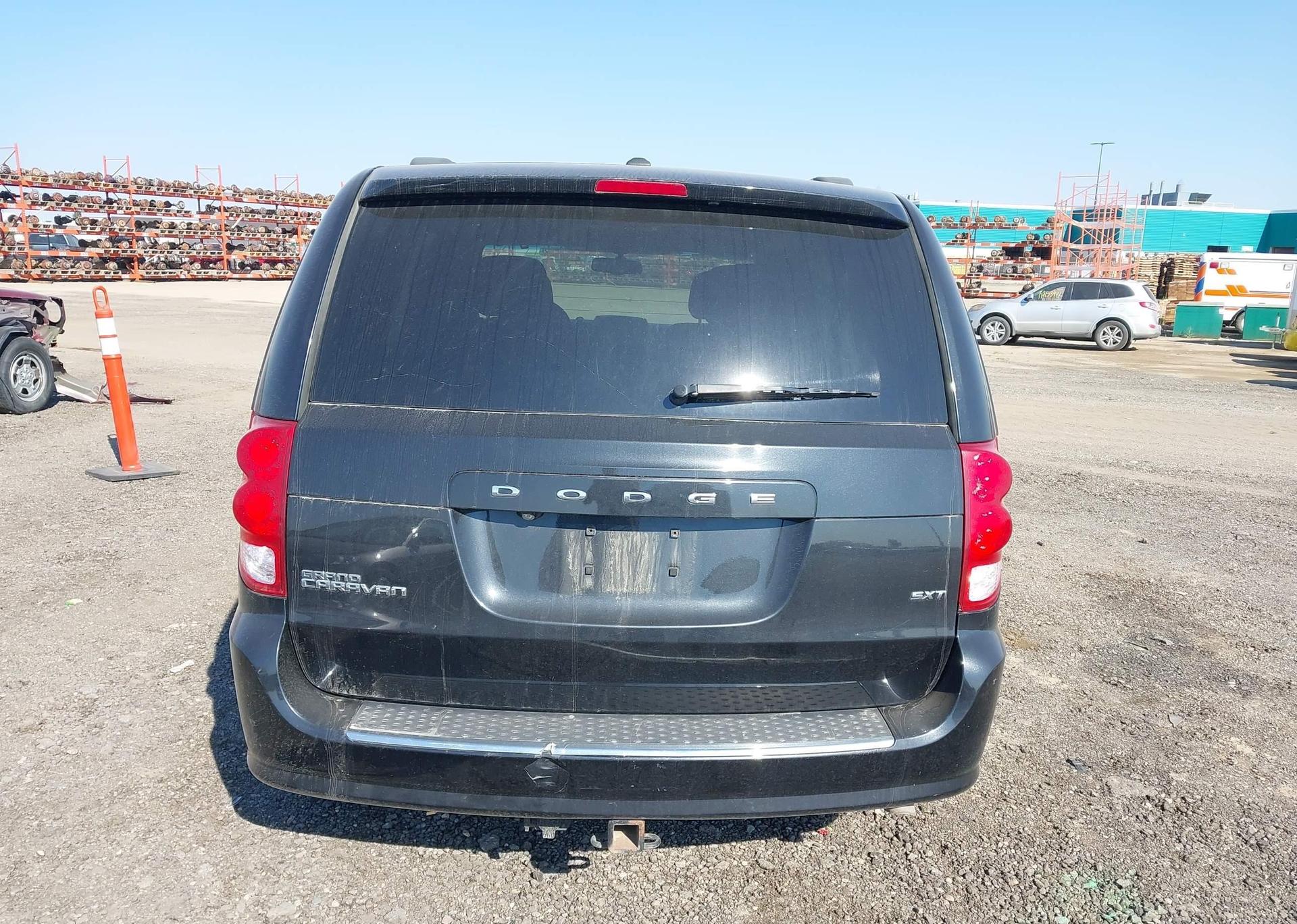 2016 DODGE GRAND CARAVAN SE