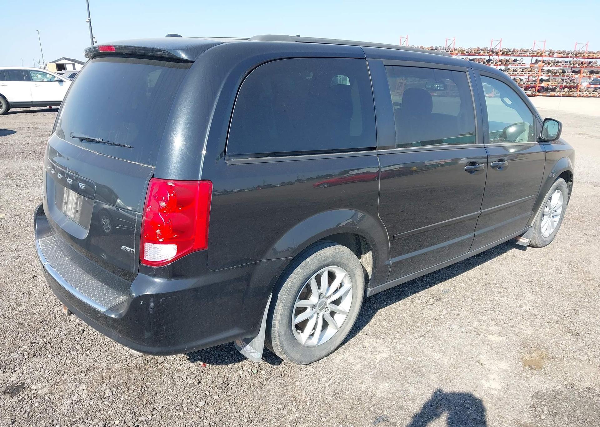 2016 DODGE GRAND CARAVAN SE