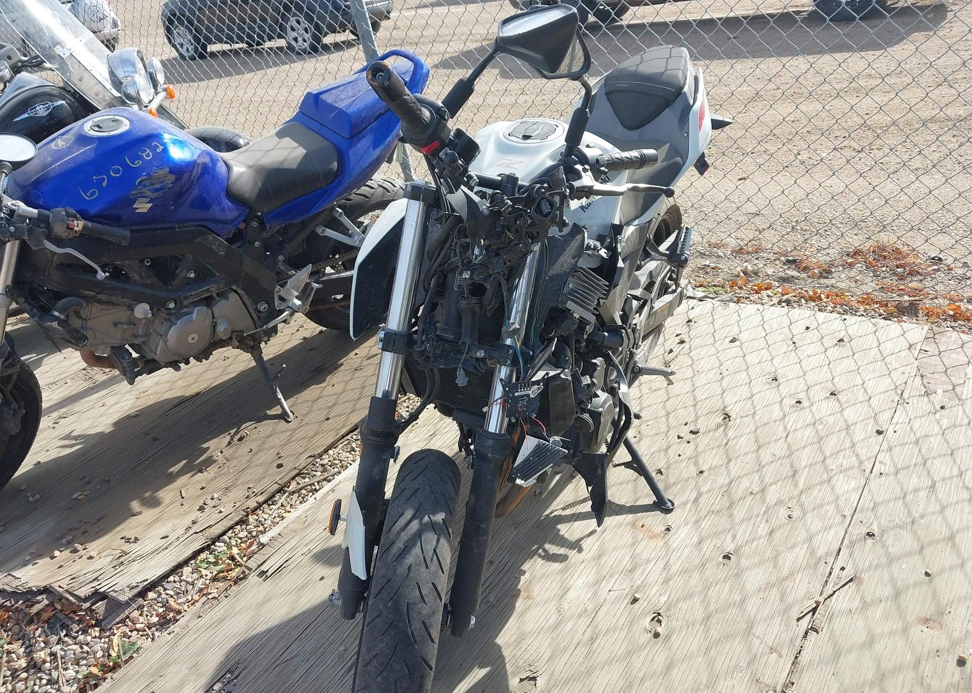 2012 KAWASAKI EX250 J
