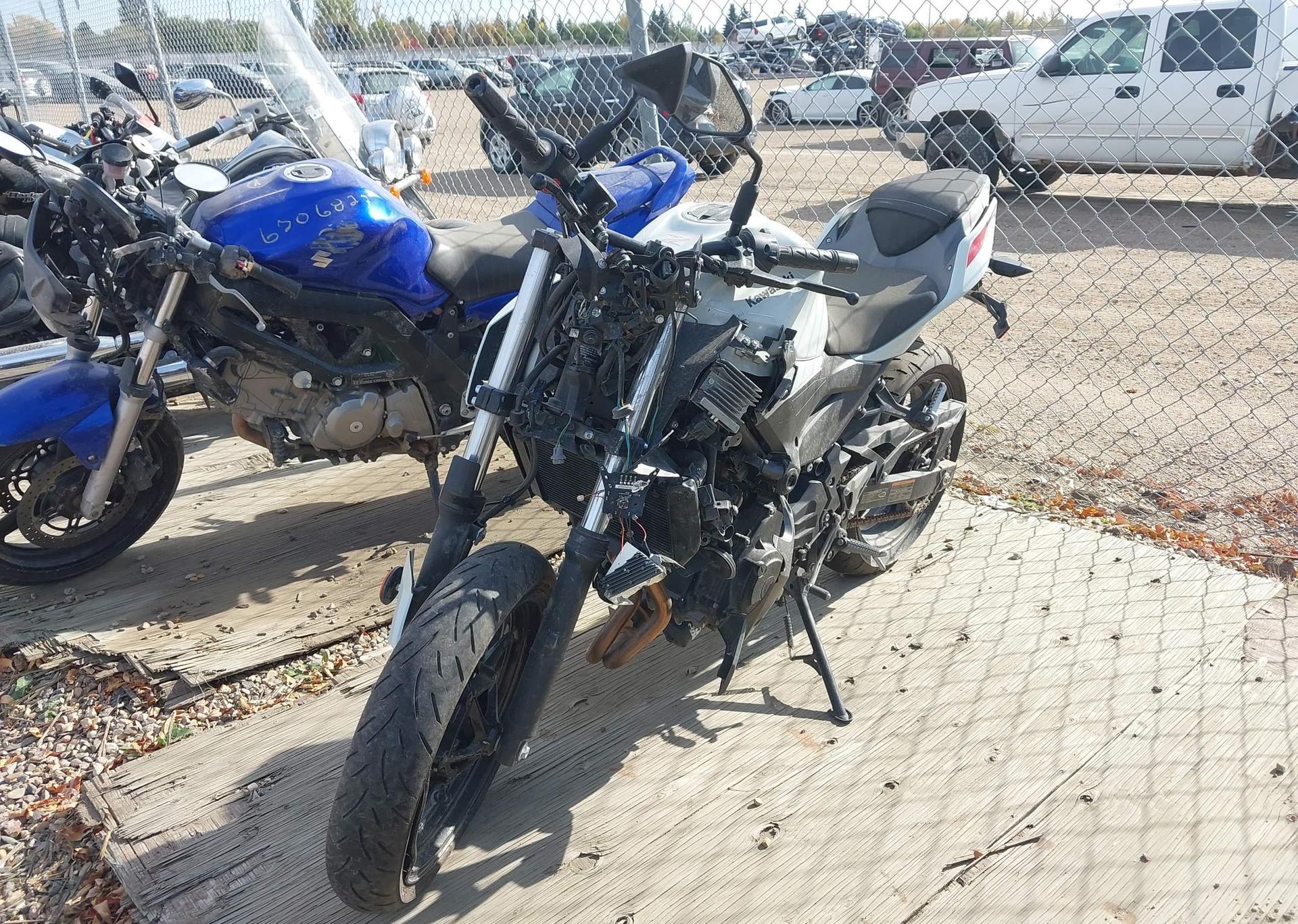 2012 KAWASAKI EX250 J