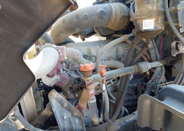2011 MACK 700 GU700