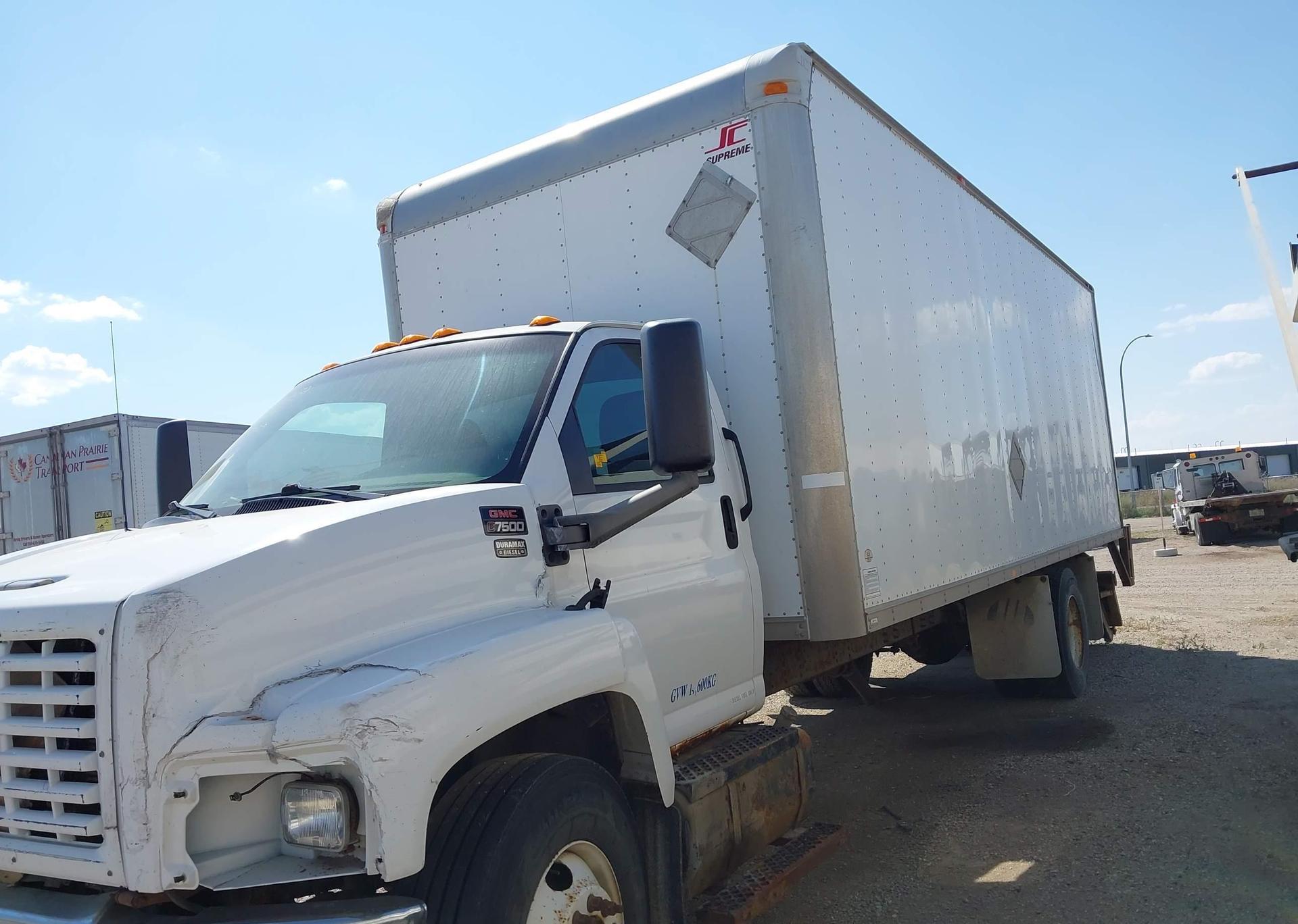 2004 GMC C7500 C7C042