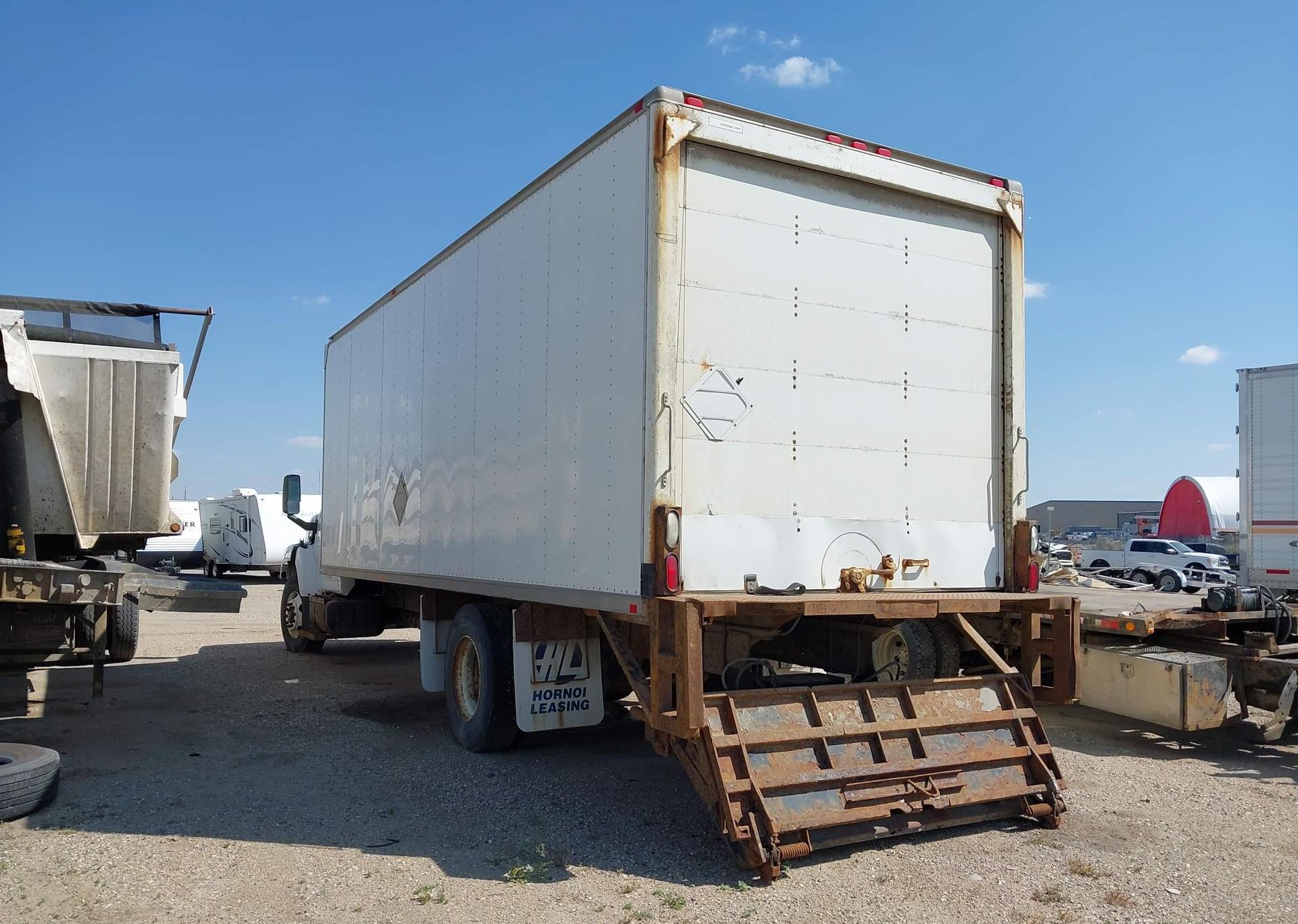 2004 GMC C7500 C7C042