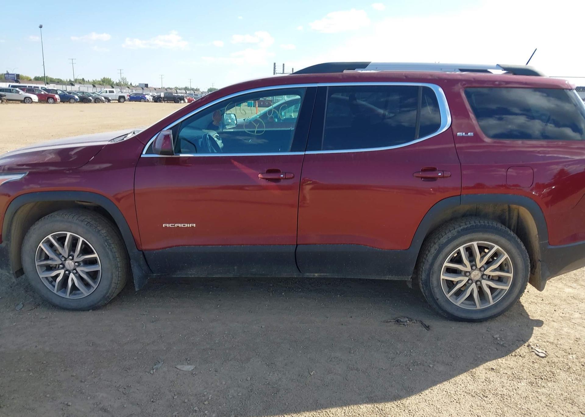 2017 GMC ACADIA SLE