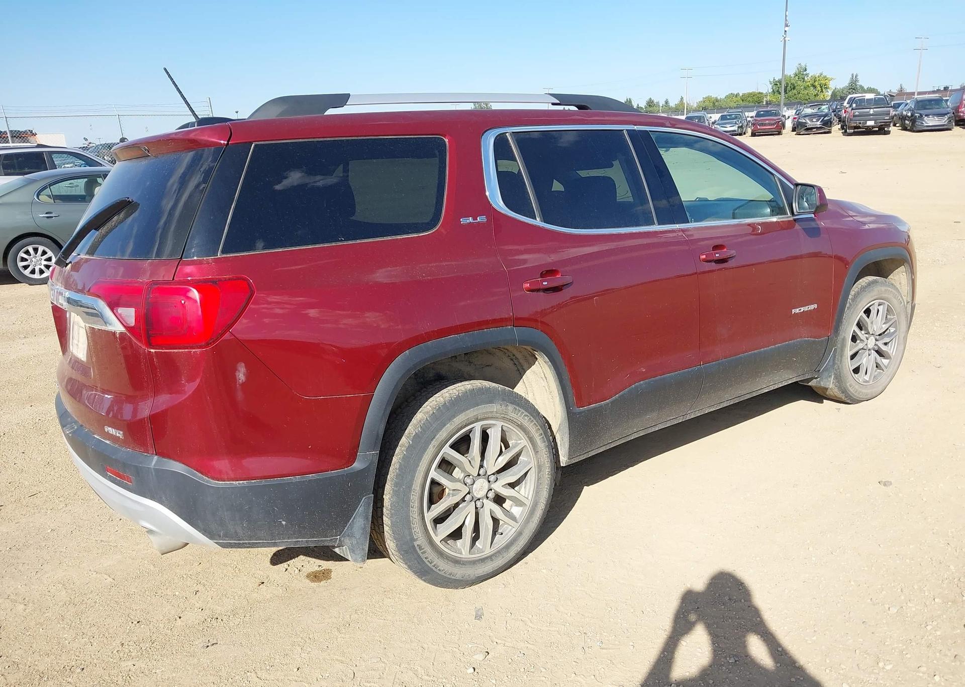 2017 GMC ACADIA SLE