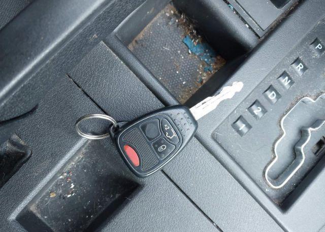 2010 JEEP LIBERTY SPORT