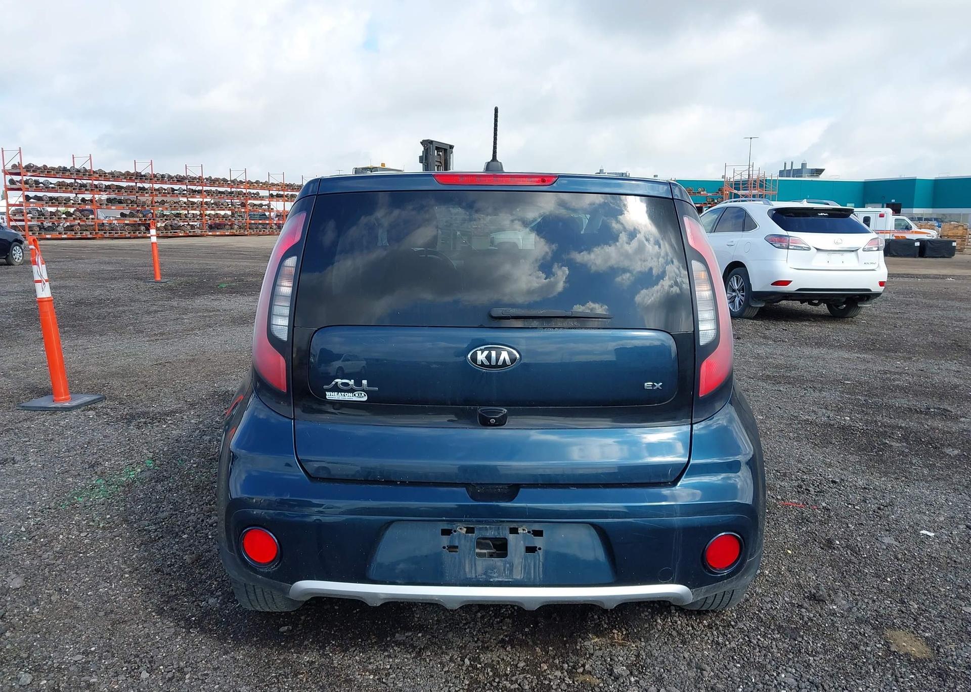 2018 KIA SOUL +