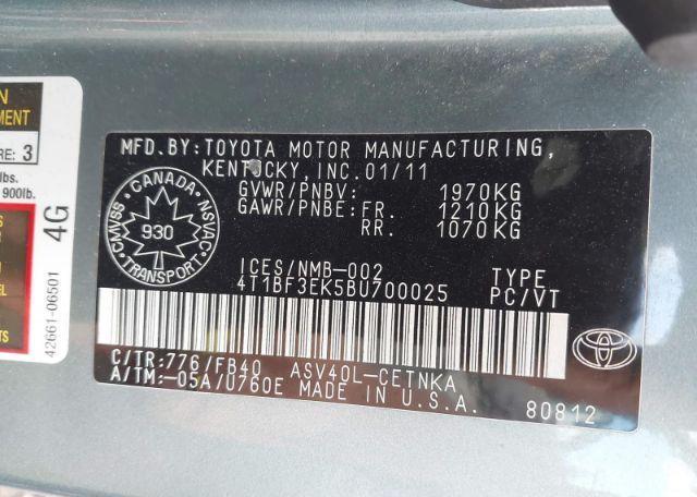 2011 TOYOTA CAMRY SE