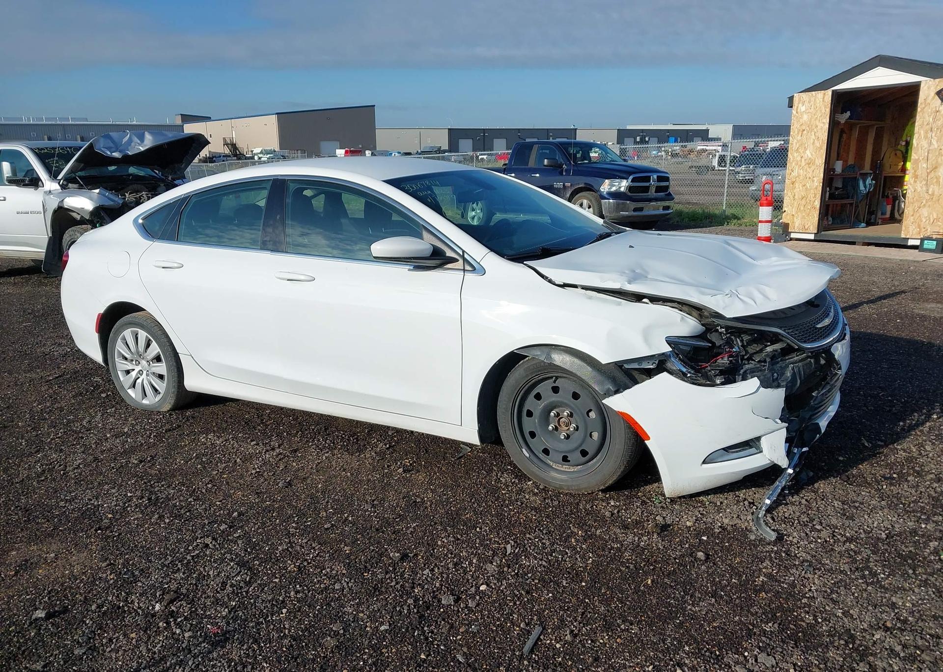 2016 CHRYSLER 200 LX