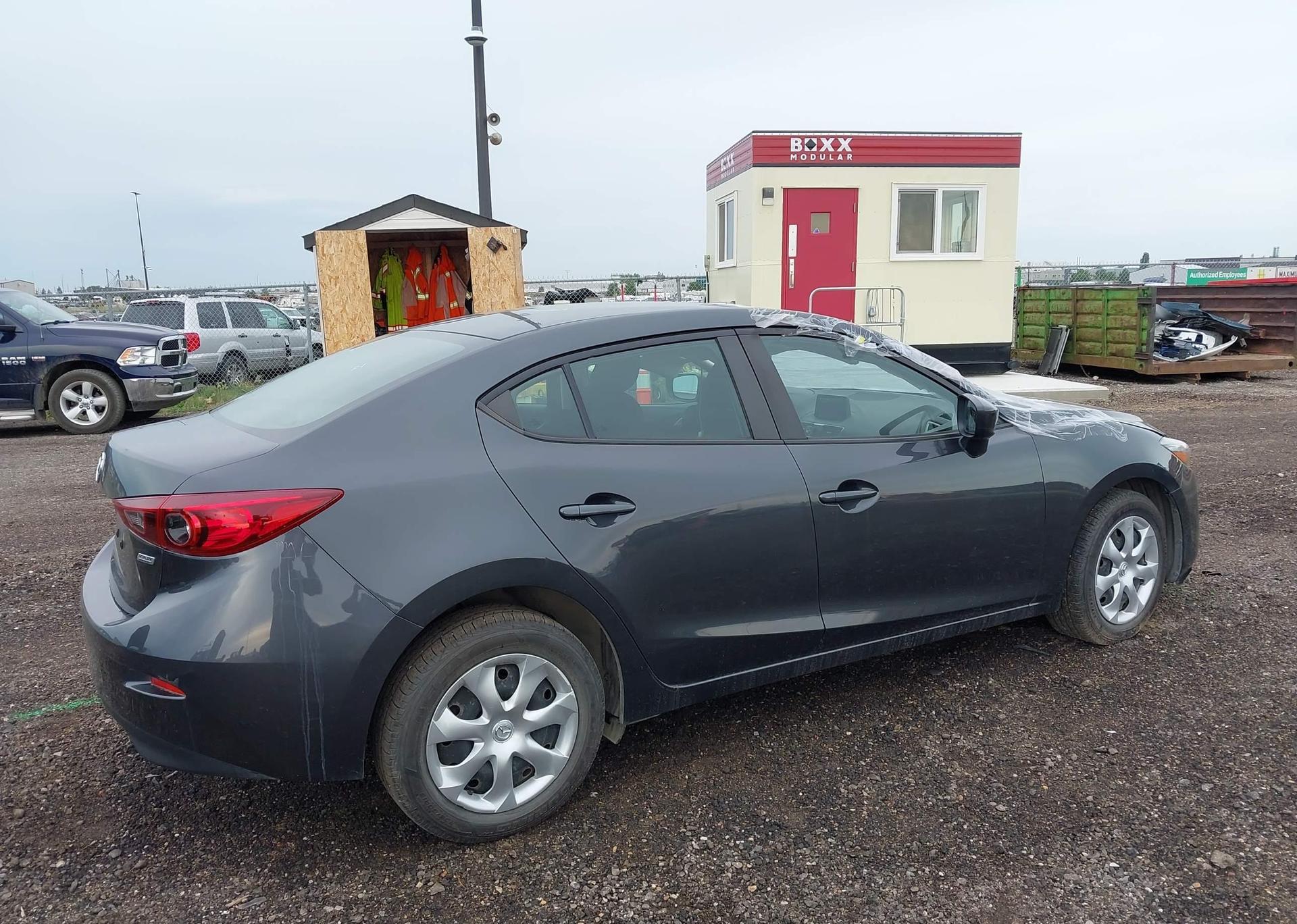 2018 MAZDA 3 Sport