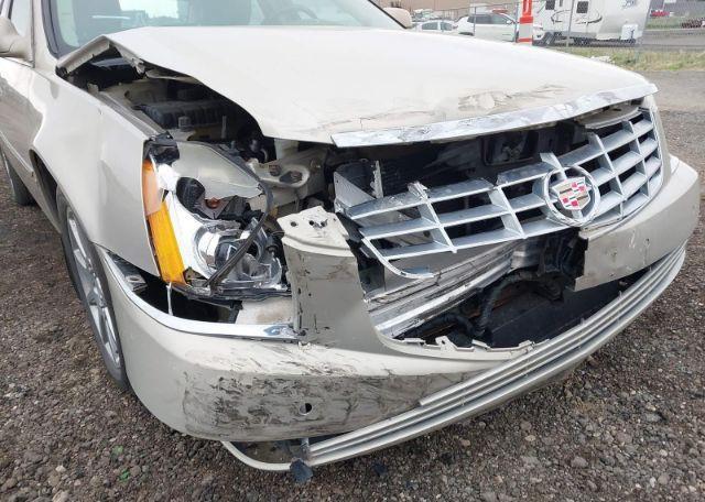 2009 CADILLAC DTS
