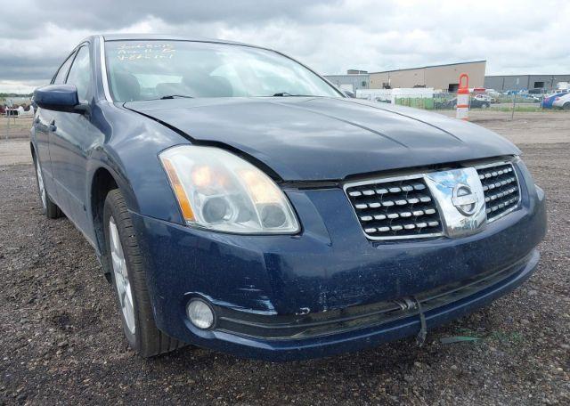 2004 NISSAN MAXIMA SE