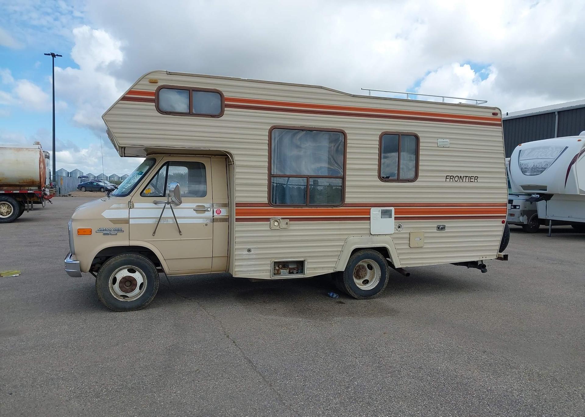 1987 CHEVROLET G30