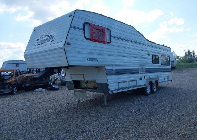 1995 KUSTOM KOACH Westwind 275