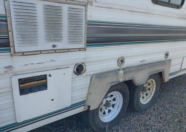 1995 KUSTOM KOACH Westwind 275