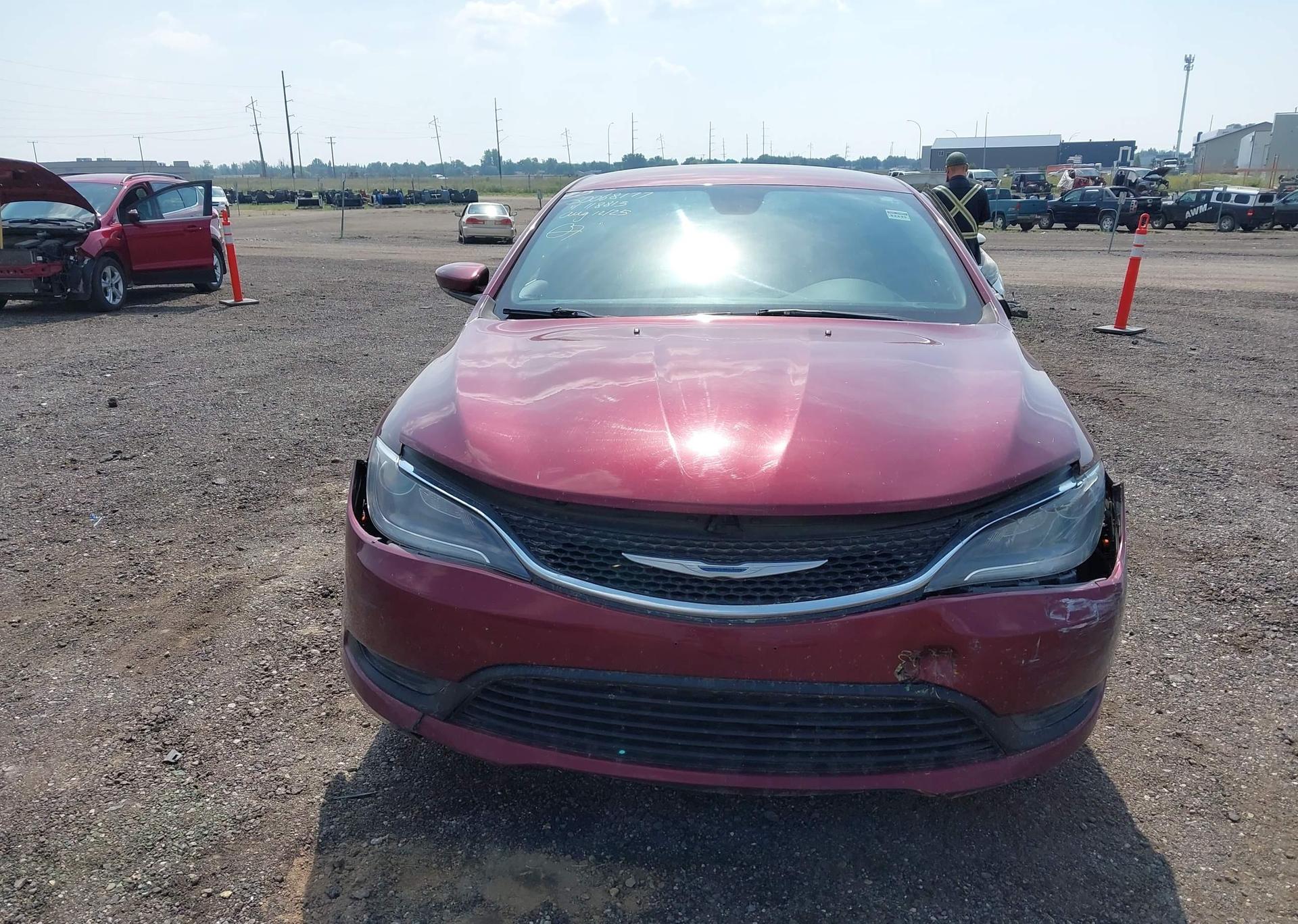 2016 CHRYSLER 200 LX