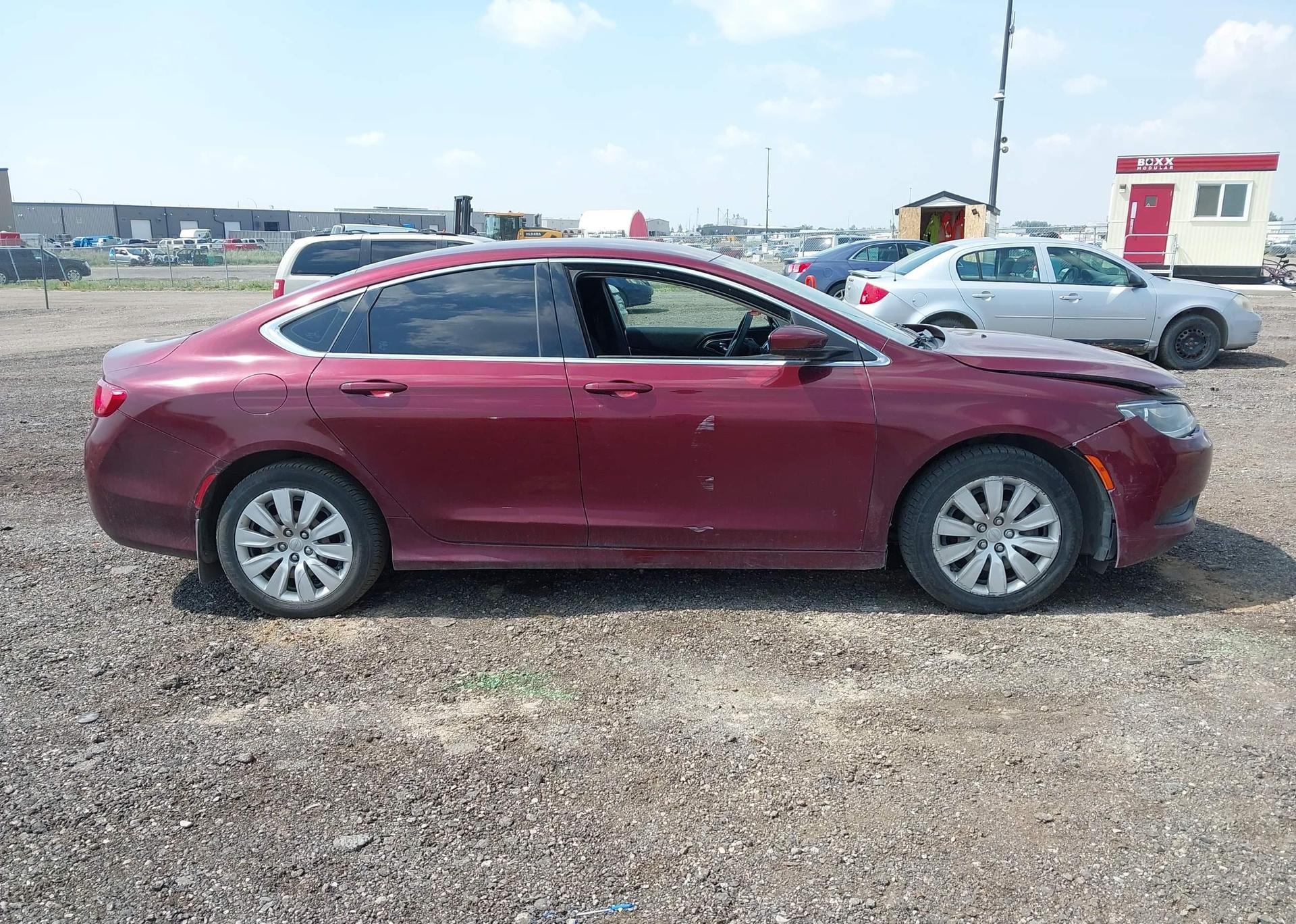 2016 CHRYSLER 200 LX