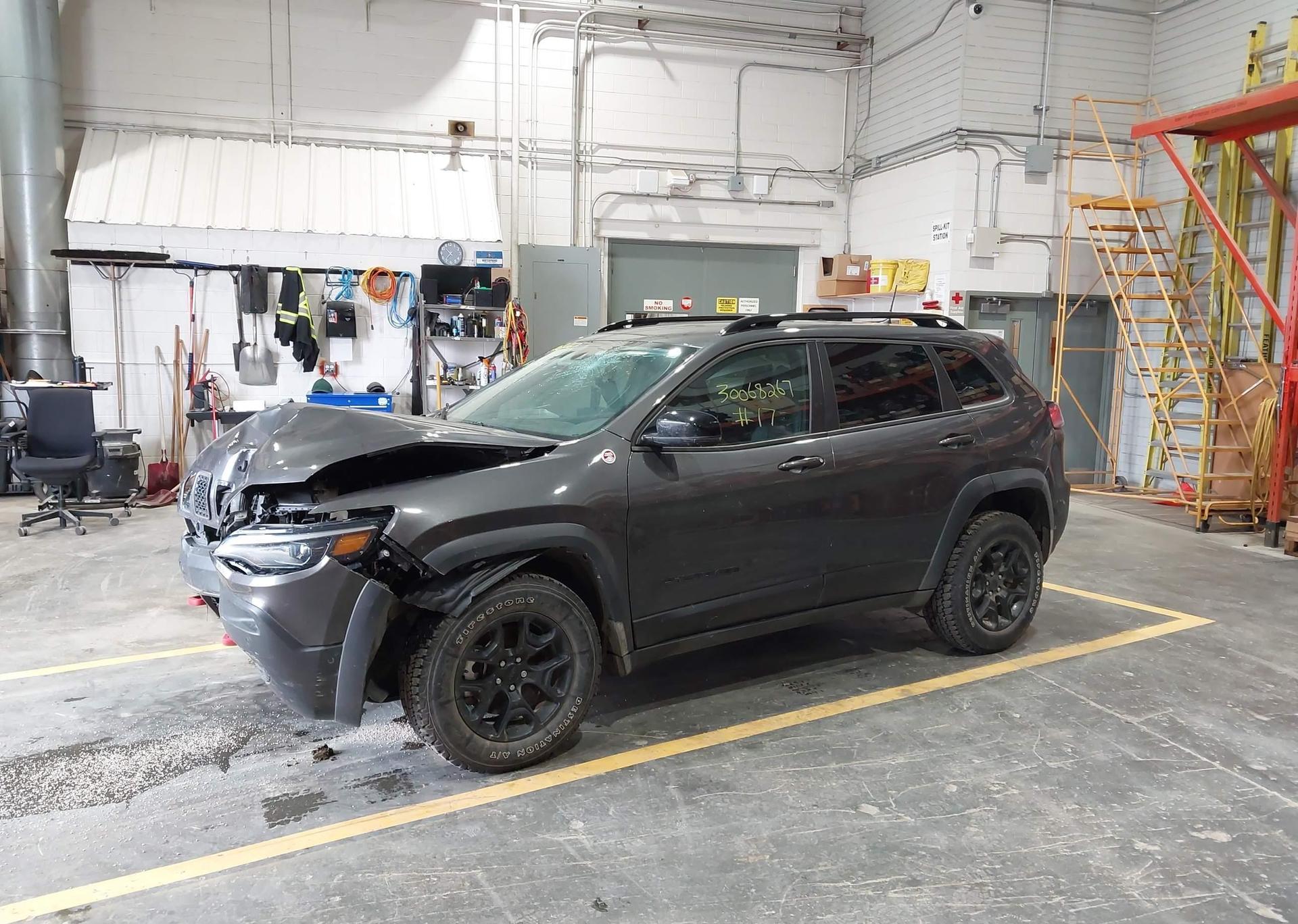 2023 JEEP CHEROKEE TRAILHAWK
