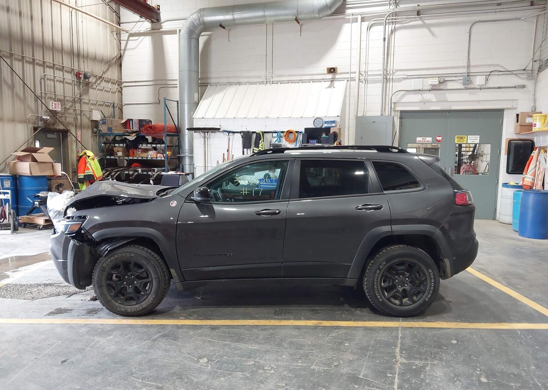 2023 JEEP CHEROKEE TRAILHAWK