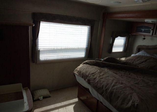 2012 FOREST RIVER INC. WINDJAMMER 2809W