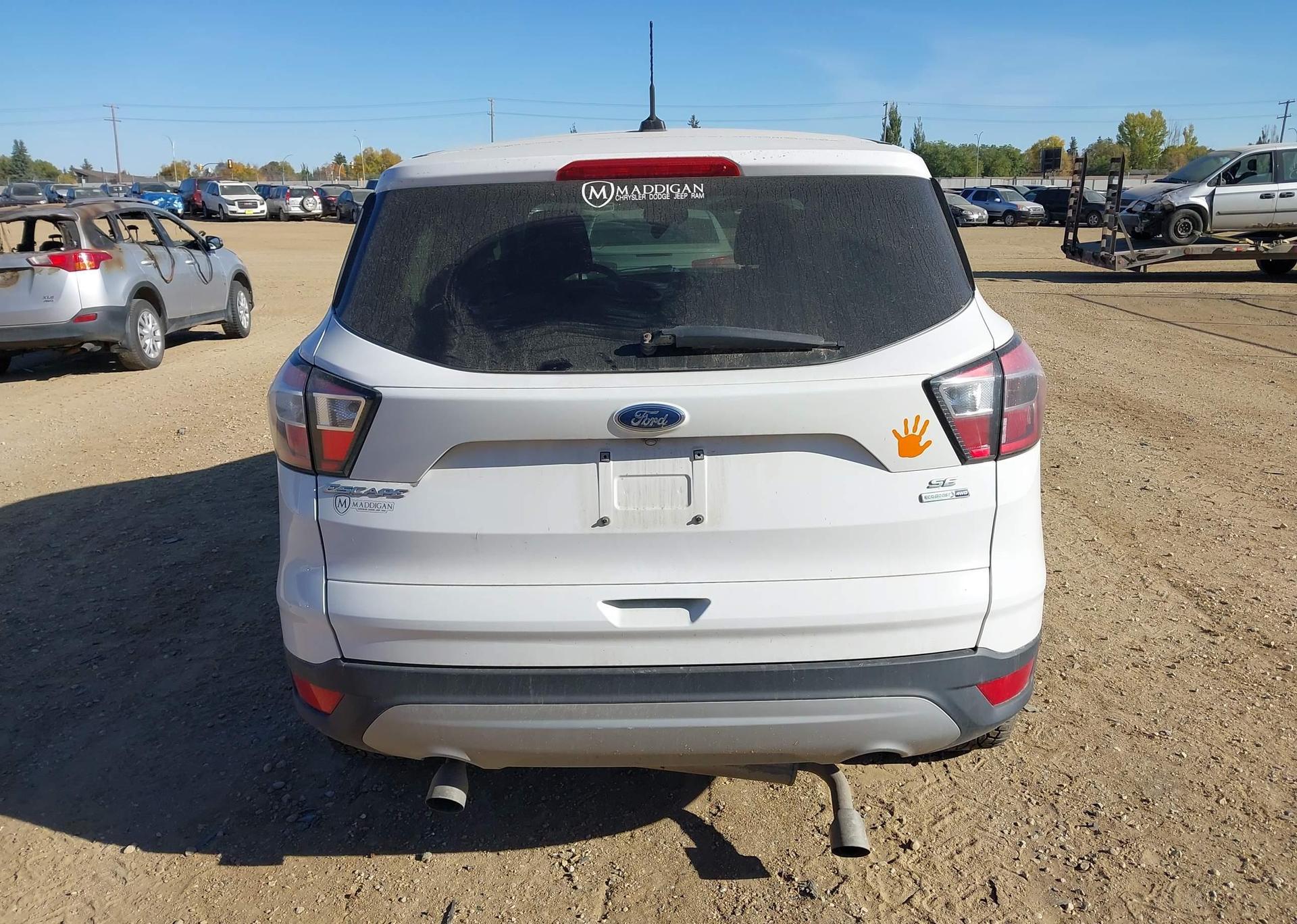 2017 FORD ESCAPE SE