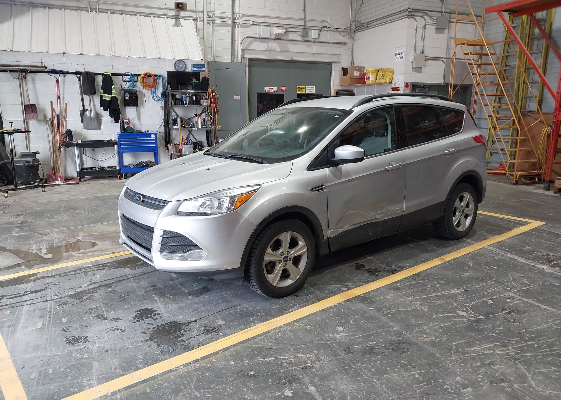 2014 FORD ESCAPE SE