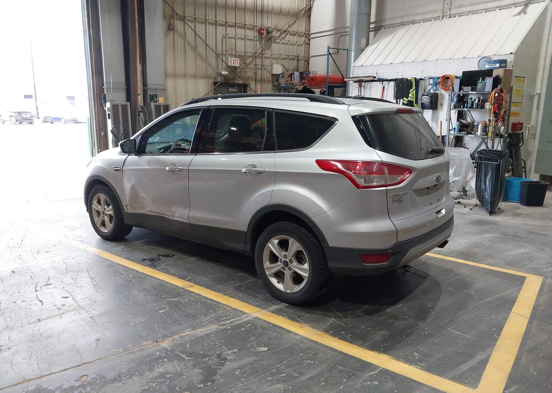 2014 FORD ESCAPE SE