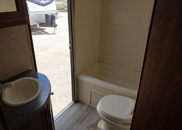 2016 HEARTLAND WILDERNESS 2850BH