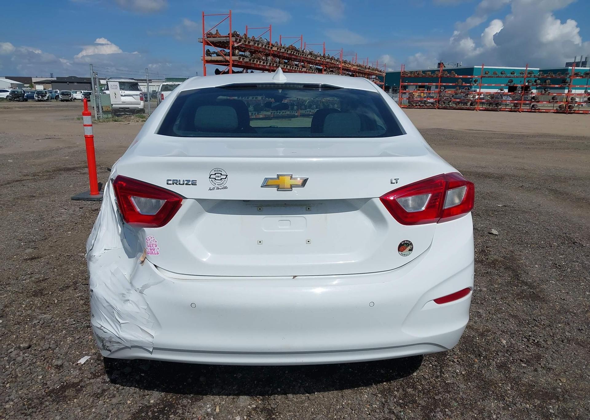 2018 CHEVROLET CRUZE LT