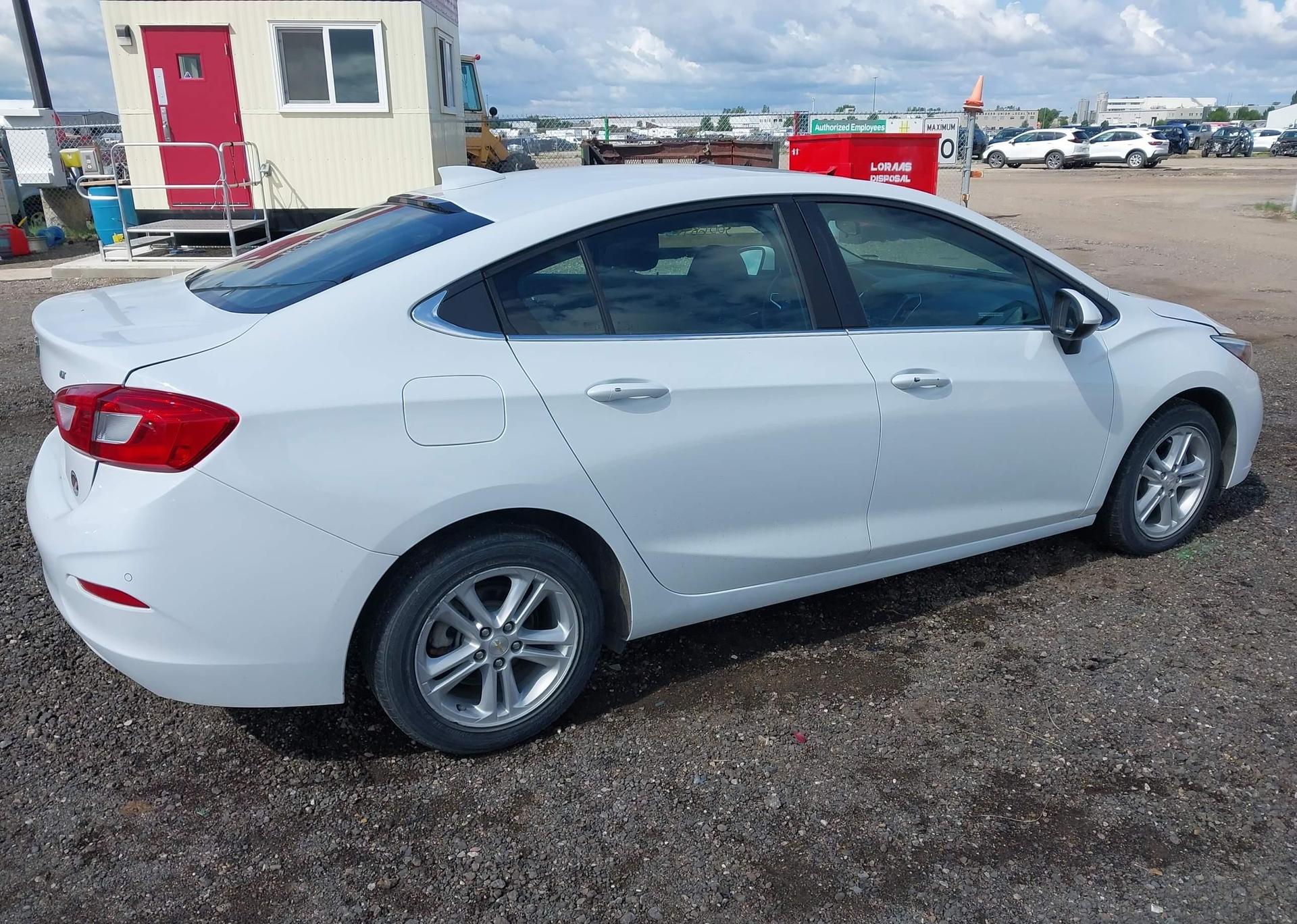 2018 CHEVROLET CRUZE LT